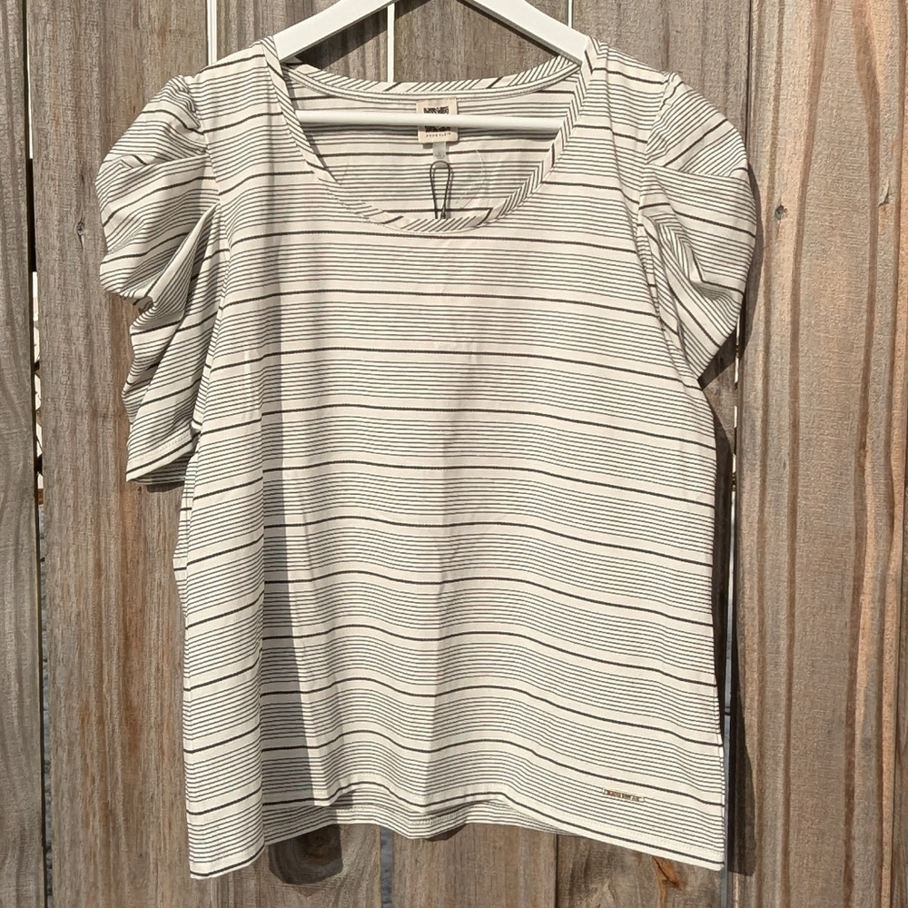 Anne Klein Striped White and Black Knit Top Puff Sleeve Large